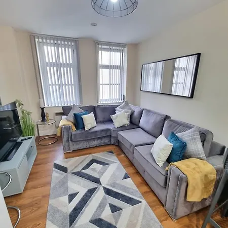 2 Bedroom - City Centre Location - Perfect For Family's Apartment Bradford (West Yorkshire)